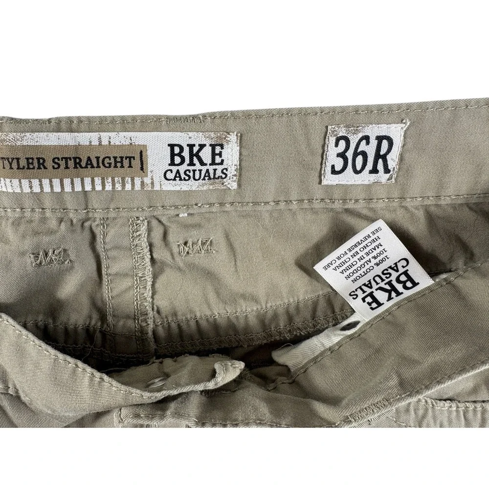BKE Casuals Tyler Straight Pants Men 36R Khaki Cotton Rugged Workwear Flat Front